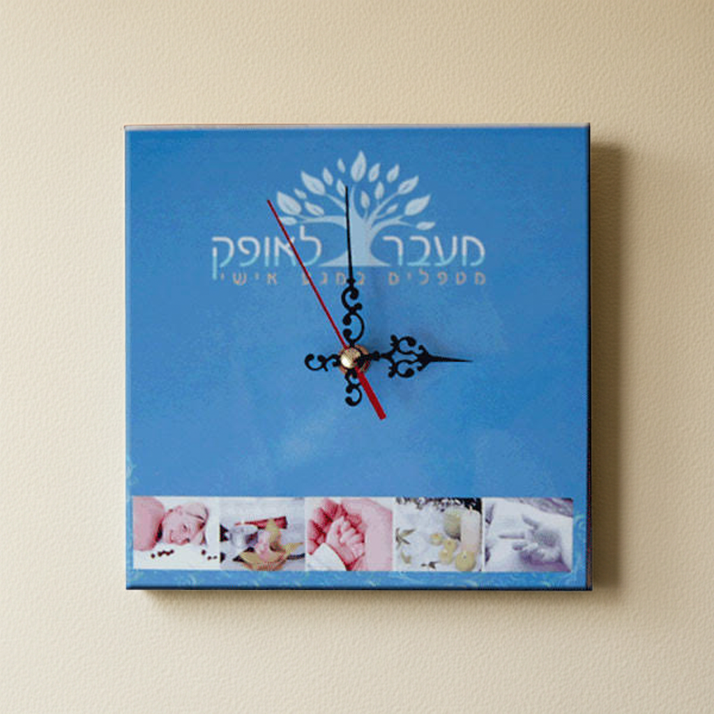 שעון מזכוכית מחוסמת - שעון קיר מרובע עשוי מזכוכית מחוסמת עם הדפסה על הזכוכית לפי הזמנה. מבחר דגמים