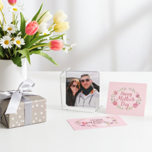 תמונת זכוכית במעמד